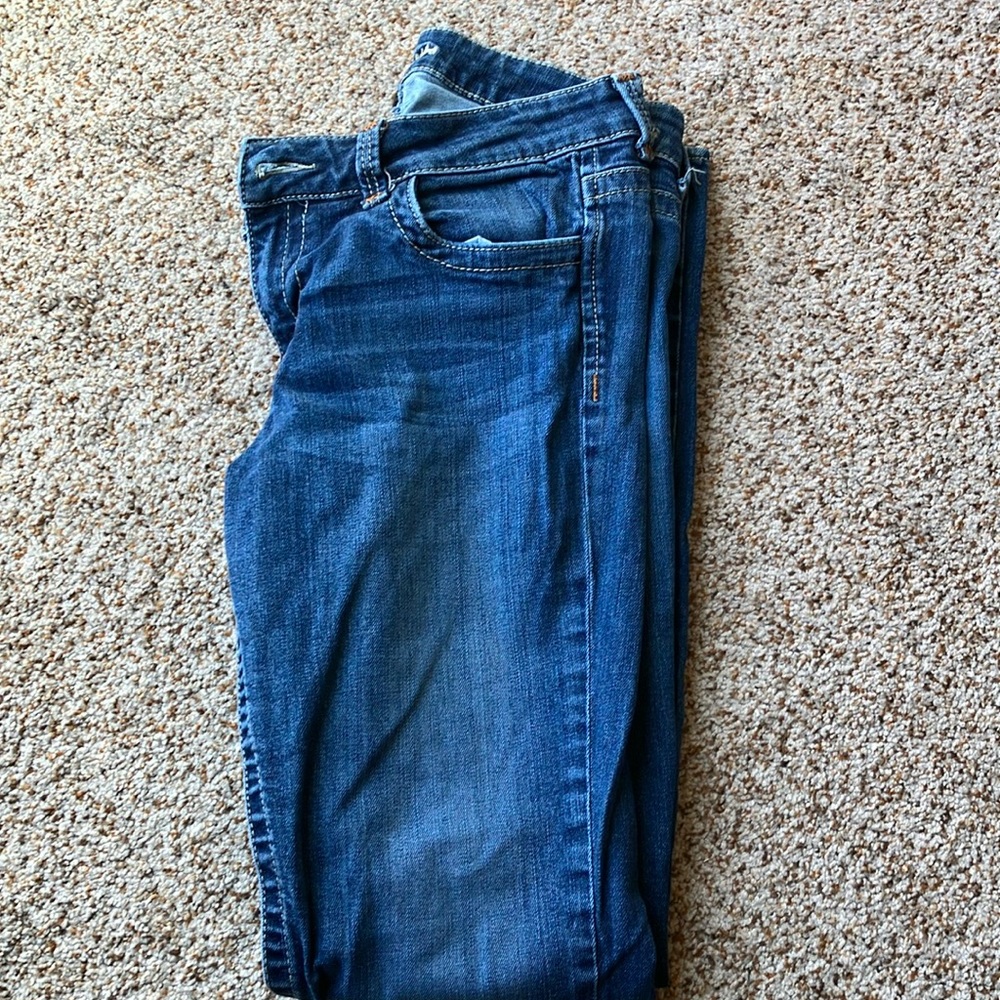 KUT from the Kloth Flare Jeans - Picture 1 of 3